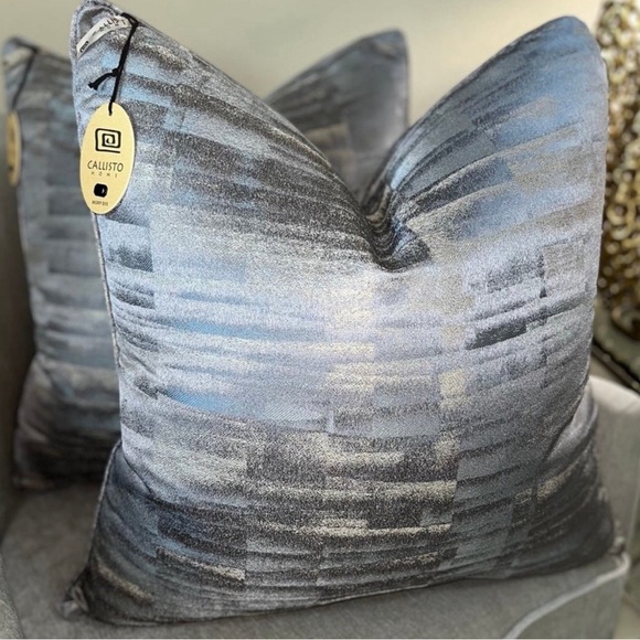 1-NWT CALLISTO HOME DECORATIVE PILLOW (Please read description for details) - Picture 1 of 14